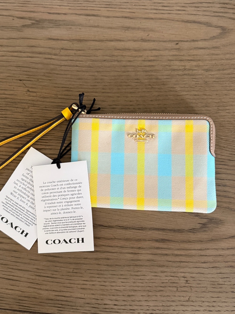 Coach Wristlet Bright Maize Plaid Corner Zip new with tags